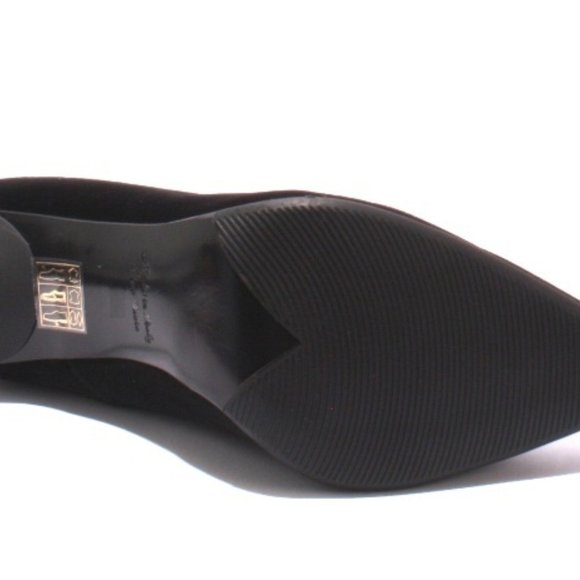 ITALIAN Black Velour Leather Point Metal Heel Pump - Picture 8 of 8